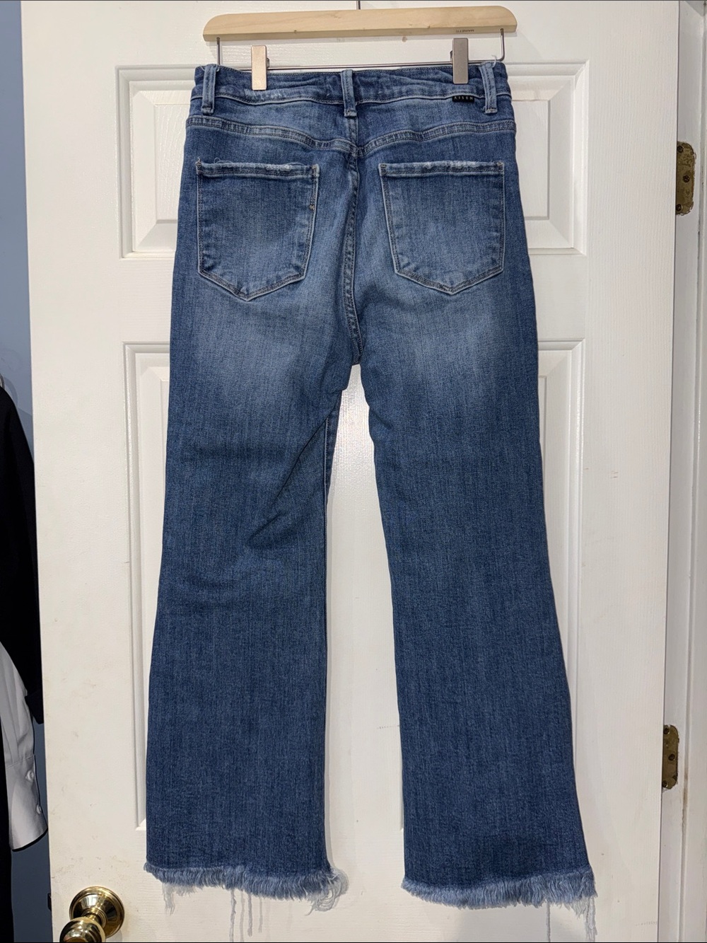 Frayed Hem High-Rise Wide-Leg Jeans - Blue - Picture 2 of 4